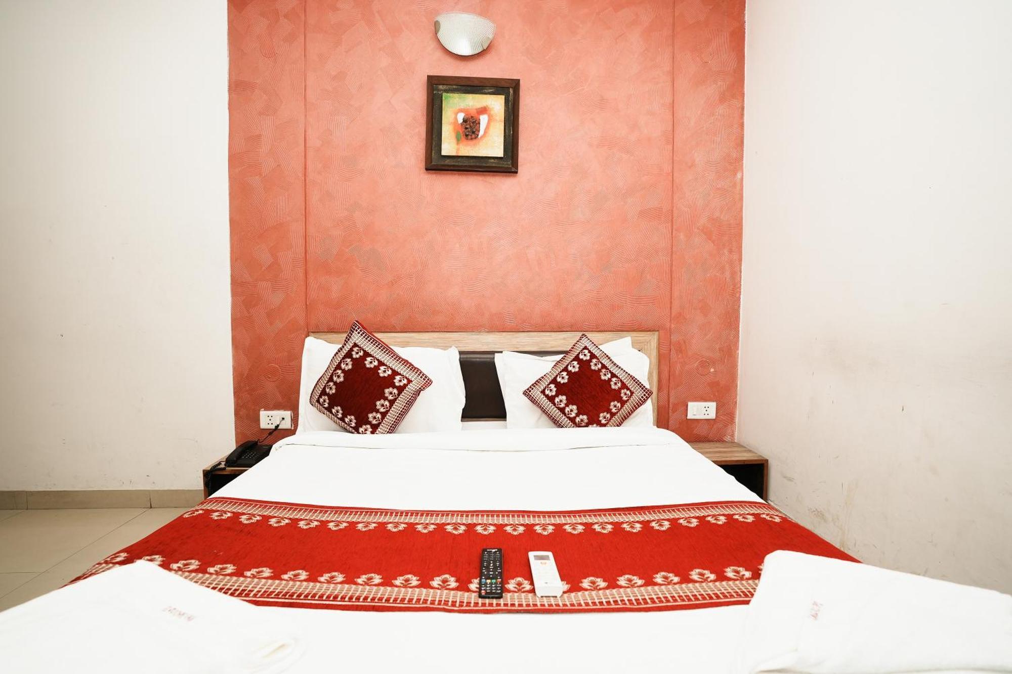 Hotel Om Paradise Near Igi Delhi Airport New Delhi Luaran gambar